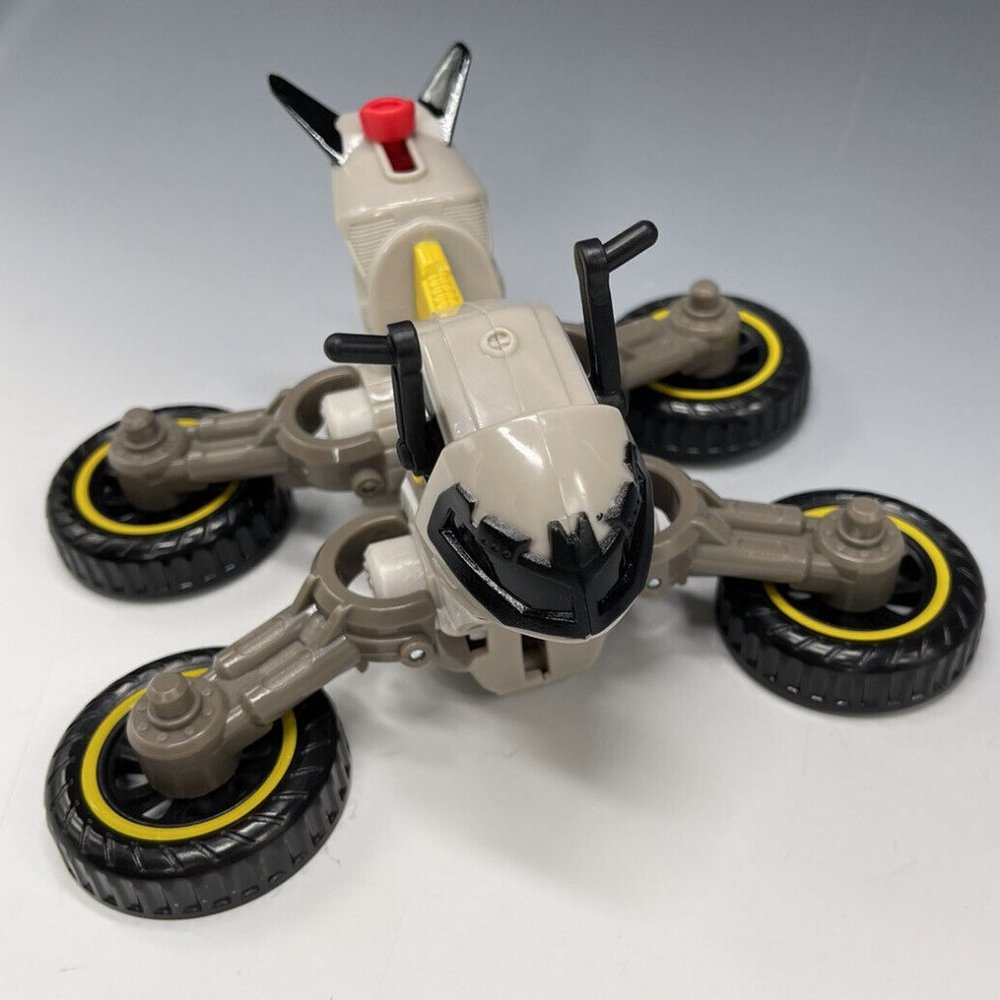 2018 Mattel DC Comics Batman Transforming Batcycle Motorcycle